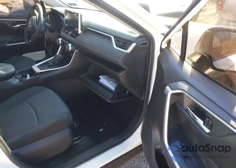 2021 Toyota Rav4 Xle from USA, damaged, VIN 2T3W1RFV1MC120066